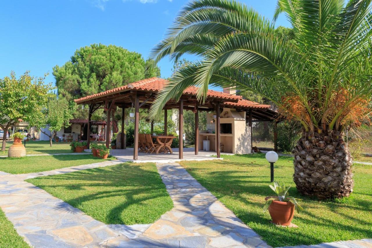 Maria - Pavlos Studios And Apartments Vourvourou Eksteriør billede