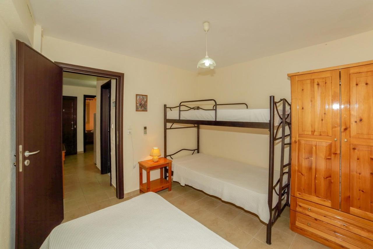 Maria - Pavlos Studios And Apartments Vourvourou Eksteriør billede